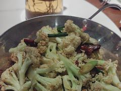 -万重锦·人文川菜馆(骡马市店)