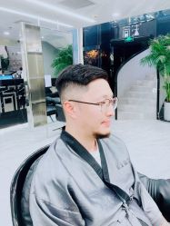-简法造型·品牌形象店