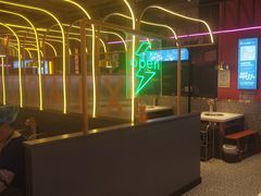 -钢管厂五区小郡肝串串香(蜀都万达店)