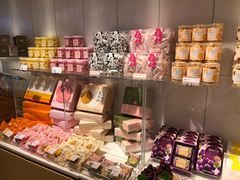 -好利来(世纪广场店)
