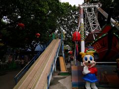 -顺德大良半月城游乐场