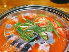 -亮欢寨酸汤鱼(沙冲路店)