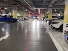 -成都银泰中心-停车场