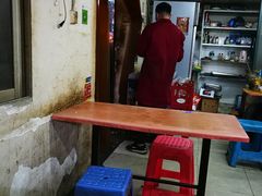 大堂-小胡子祥彪烧烤(北湖总店)