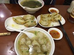 -小姜锅贴(凤凰街店)