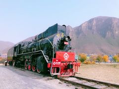 -百里峡七彩艺术小镇