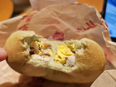 -Tims天好咖啡·贝果(东吴龙湖天街店)