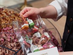 -Laderach 莱德拉(上海环贸iapm店)