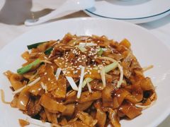 干炒牛河-顺粤楼·粤菜·点心(融创茂店)