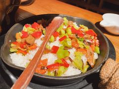 野生牛肝菌火腿洋芋焖饭-云海肴·汽锅鸡·云南菜(领展购物广场·中关村店)