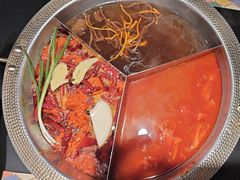 -廖掌柜·重庆鲜货火锅(上海首店)