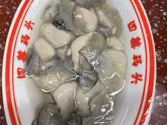 -四囍码头海鲜烧烤自助火锅(外滩南京东路悦荟广场店)