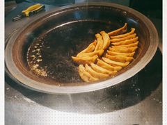 -老新隆牛肉锅贴(新街口店)
