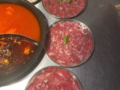 -鹿鸣山草本茶香火锅(园西路店)