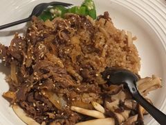 -必胜客(WOW昙华林店)