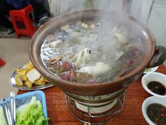 -威邵鸡煲(西华路总店)