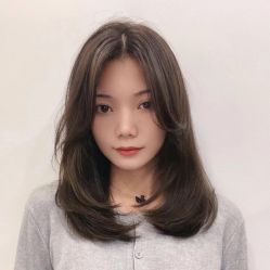 -妃格美发沙龙·烫发·染发