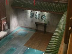 -梅龙镇酒家(南京西路总店)