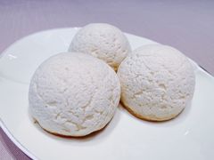 黑松露鹅肝包-新荣记(南京西路店)