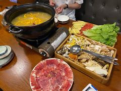 -宣威山野人家·云南菜·菌火锅(金碧店)