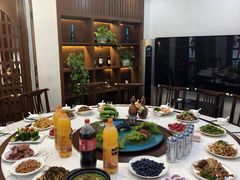 -悠然爱空间高尔夫温泉别墅轰趴馆(思念果岭店)