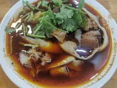 红烧牛肉刀削-华兴街自力面店