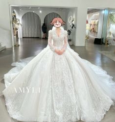 -艾米丽婚纱礼服