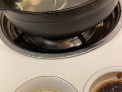 -东椰·海南椰子鸡火锅(朝阳门店)