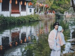 -上海绛芸轩汉服馆(松江店)