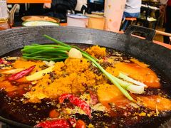 -周幺妹重庆老火锅(银泰城总店)