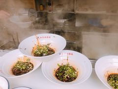 -钟方模白家肥肠粉(春熙店)