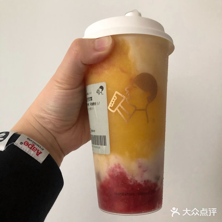 戴口罩喜提莓莓芒芒甘露