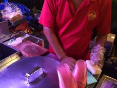 -詹爷爷乌节路街头冰淇淋