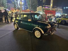 -THE BOX朝外年轻力中心