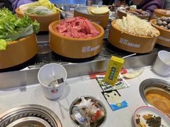 -龍歌自助小火锅(市北CBD万达店)