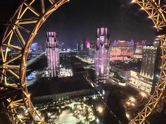 -影汇之星8字形摩天轮