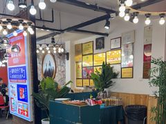 -刘姐啤酒鱼音乐餐厅(阳朔美食丁厄3分店)