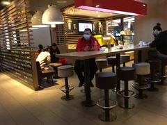 -麦当劳(海岸城店)