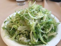 蜇头拌苦菊-勺园中餐厅