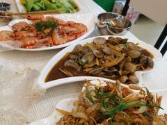 -覃记海鲜美食餐厅