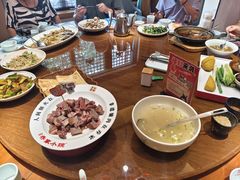 -乔家小院•非遗驴肉•本地小海鲜(滨河路店)