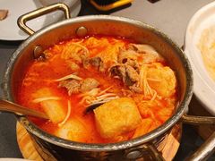酸汤白贝煮肥牛-小炳胜(卓悦中心店)