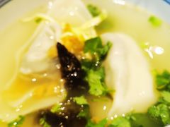 荠菜馄饨-上海兴国宾馆香樟园西餐厅