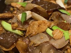 -十三式重庆江湖菜(金茂览秀城店)
