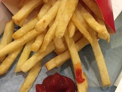 -麦当劳(宝山大厦店)