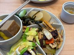 -素满香·全民食养自助(长宁龙之梦店)