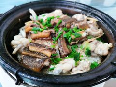 -容里煲仔饭(利丰北路店)