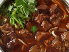 红烧牛肉粉加筋-蒋记牛肉粉(新大十字总店)