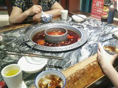 -晓宇重庆火锅(大唐不夜城店)