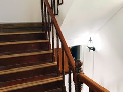 -上海市中医文献馆